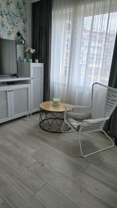 kameralny apartament Opolznevoye Bagian luar foto