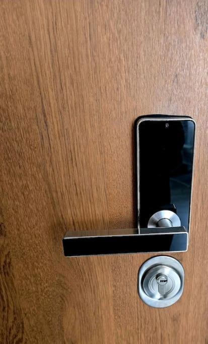 kameralny apartament Opolznevoye Bagian luar foto